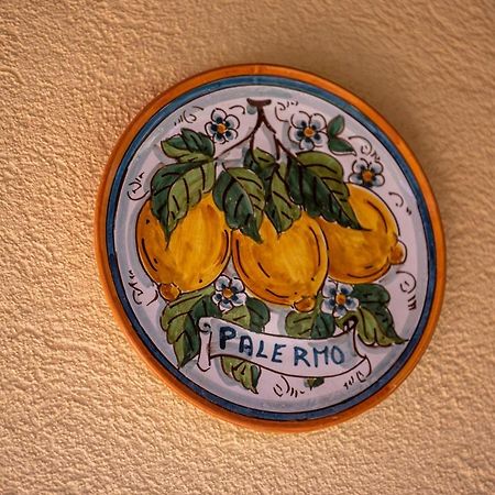 Villa Plumeria Campofelice Di Roccella Eksteriør billede