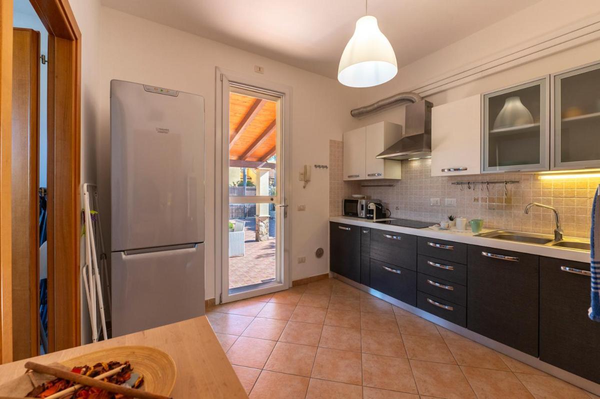 Villa Plumeria Campofelice Di Roccella Eksteriør billede