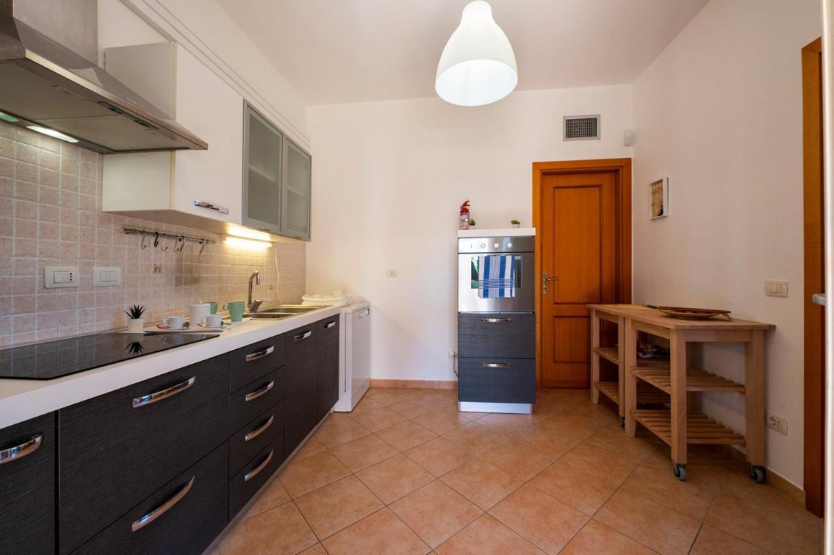 Villa Plumeria Campofelice Di Roccella Eksteriør billede